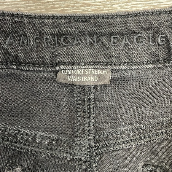American Eagle Mom Short Black Wash Denim Jean Shorts High Rise Distressed 10 - Picture 10 of 16